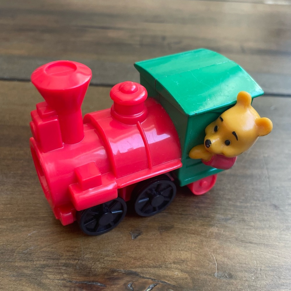 1995 Winnie the Pooh 40th anniversary car toy